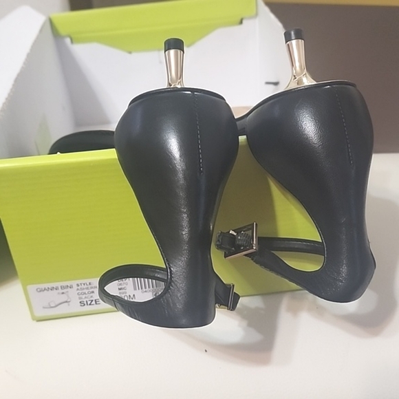 Gianni Bini NWOT - Picture 8 of 8